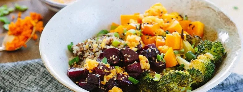 Poêlée Colorée de Légumes et Quinoa